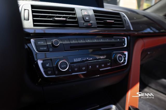 Used 2018 BMW M4 Convertible image 37