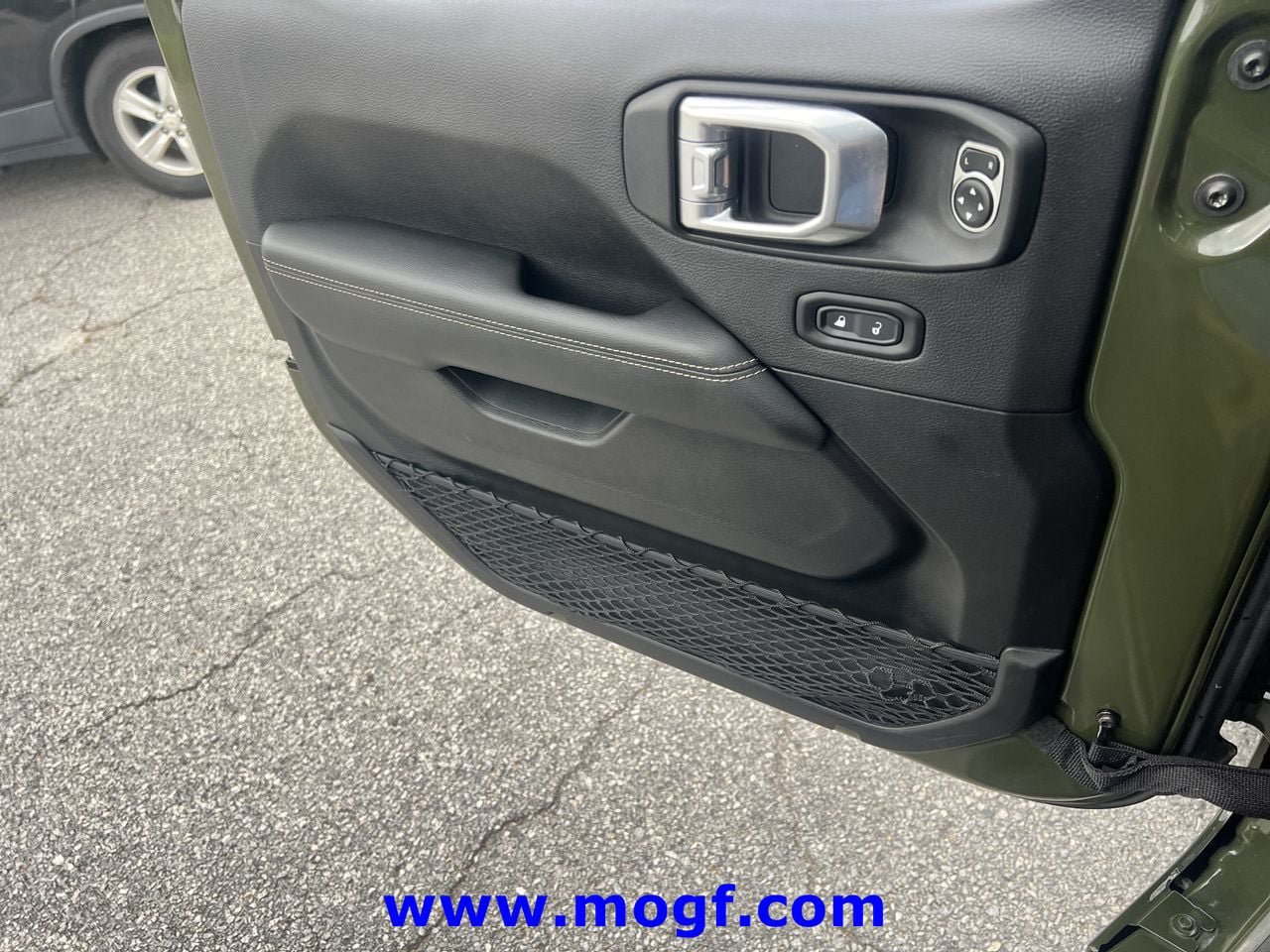 Used 2021 Jeep Wrangler Rubicon AWD/4WD image 18