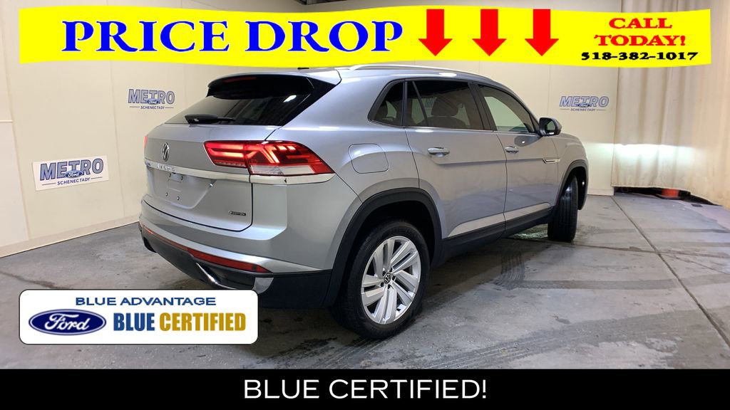 Used 2023 Volkswagen Atlas Cross Sport SE AWD/4WD image 3