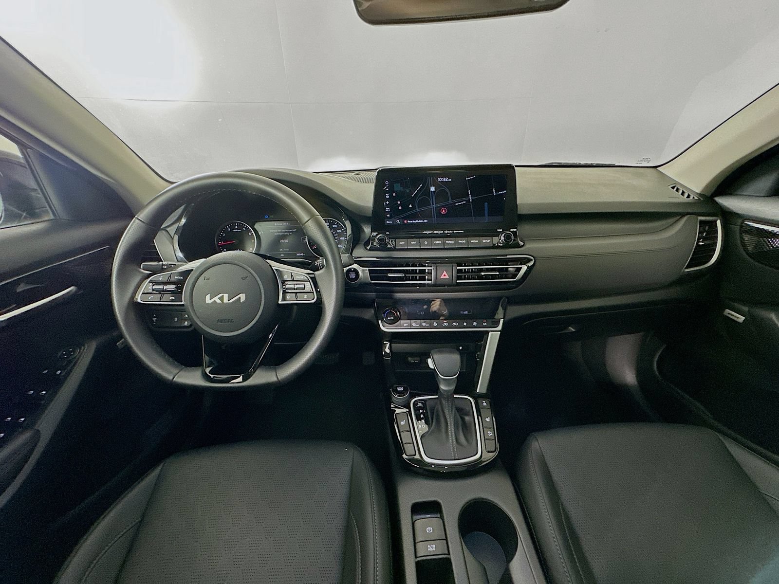 Used 2023 Kia Seltos SX w/ SX Sunroof Package AWD/4WD image 15
