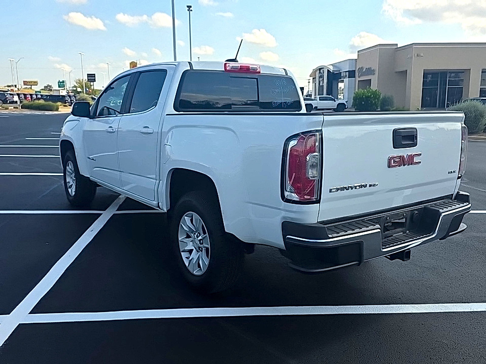 Used 2018 GMC Canyon SLE w/ SLE Convenience Package RWD image 13