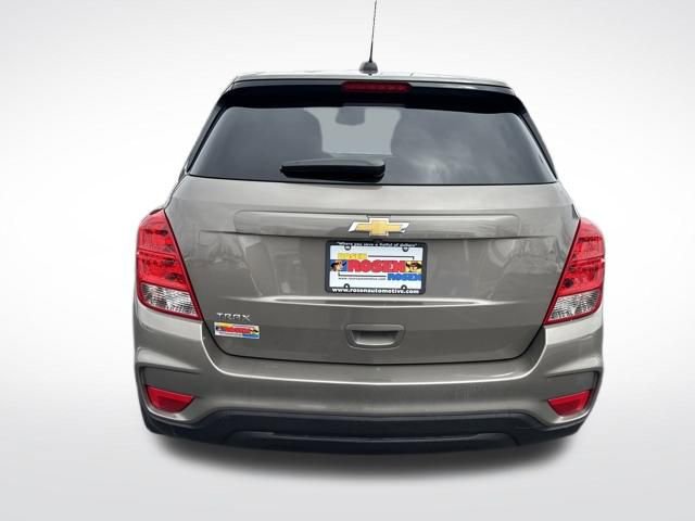 Used 2020 Chevrolet Trax LS w/ Tint and Cruise Package image 4