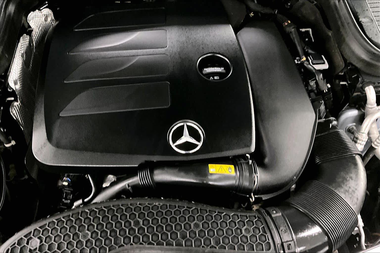 Used 2023 Mercedes-Benz GLC 300 4MATIC Coupe image 31