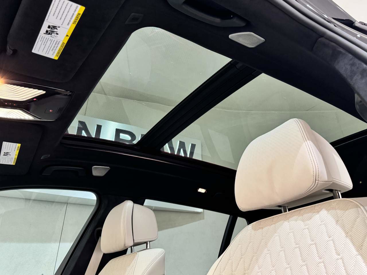 New 2026 BMW ALPINA XB7 AWD/4WD image 15