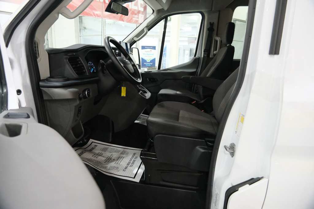 Used 2024 Ford Transit 350 XLT RWD image 16