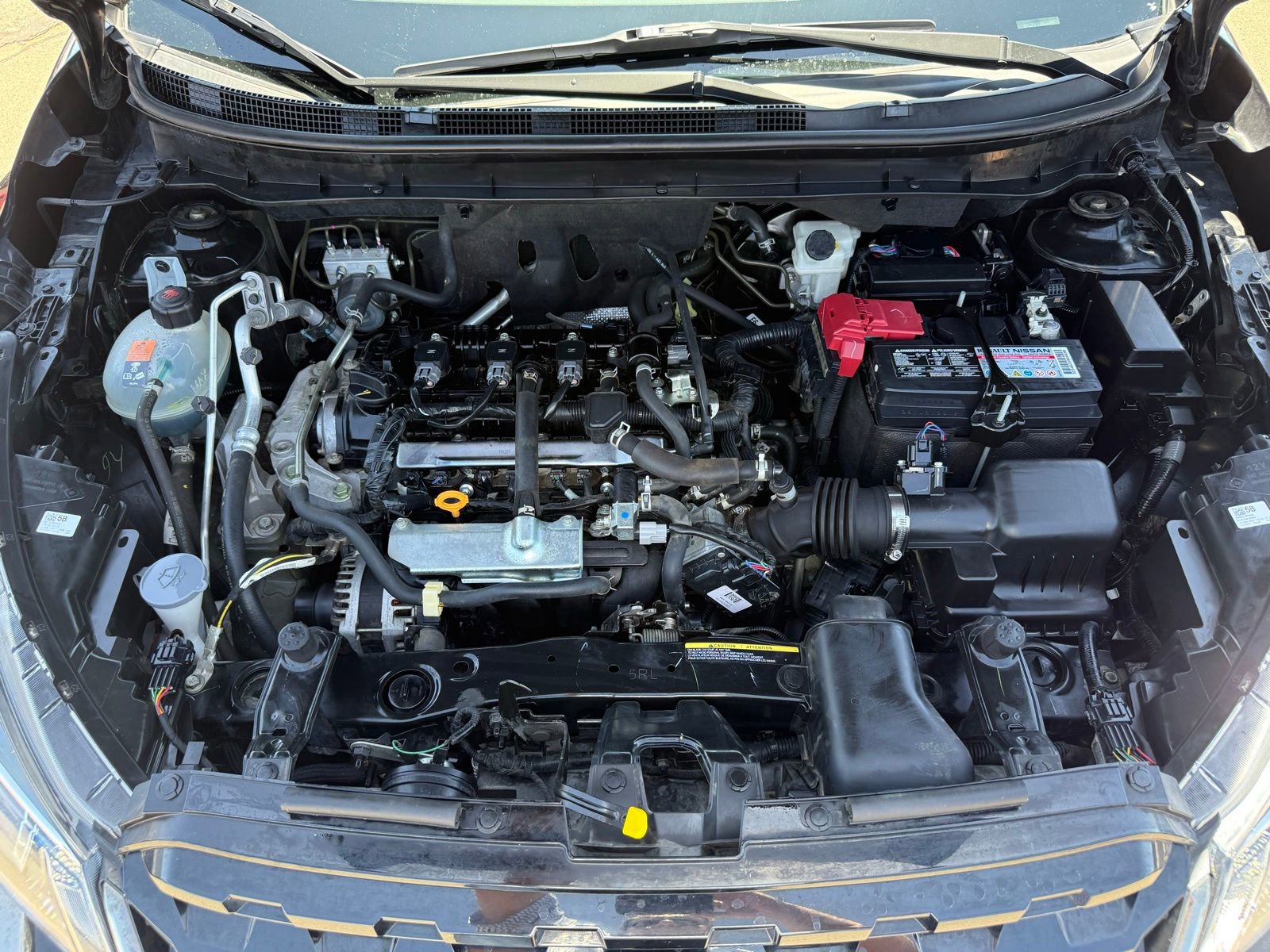 Used 2024 Nissan Kicks SR FWD image 39