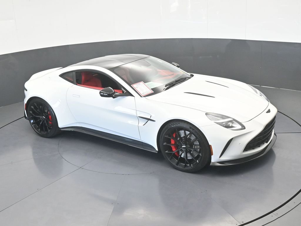 Used 2025 Aston Martin V8 Vantage Coupe image 68