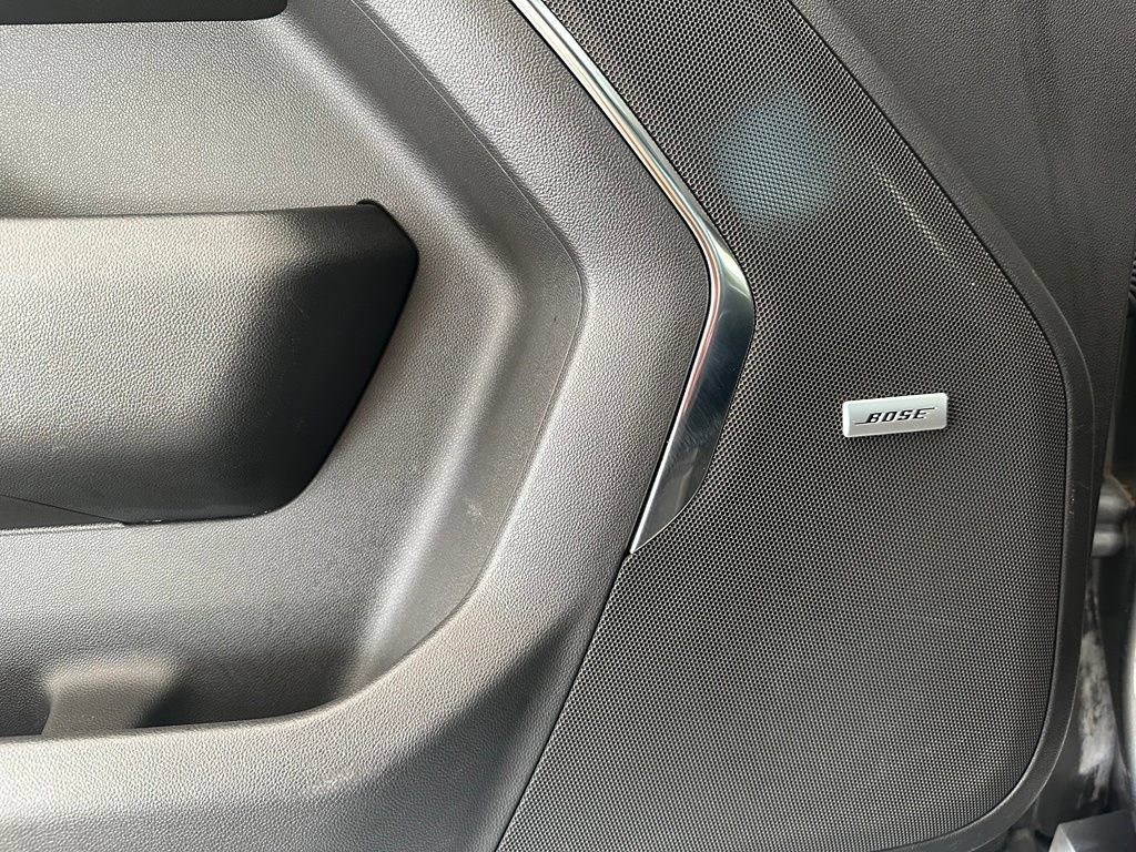 Used 2023 Chevrolet Tahoe High Country AWD/4WD image 13