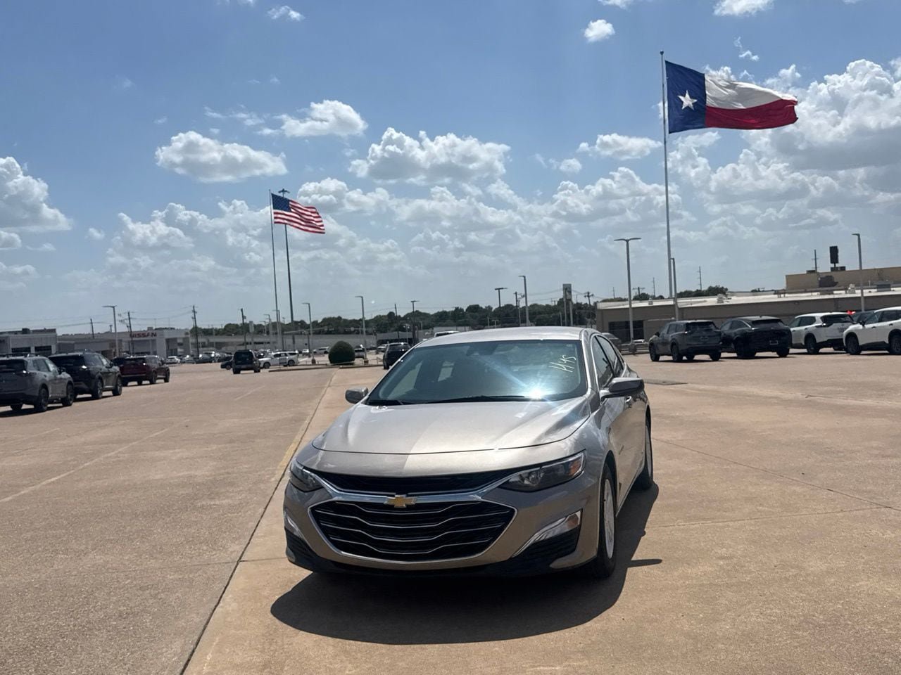 Used 2025 Chevrolet Malibu LS FWD image 6