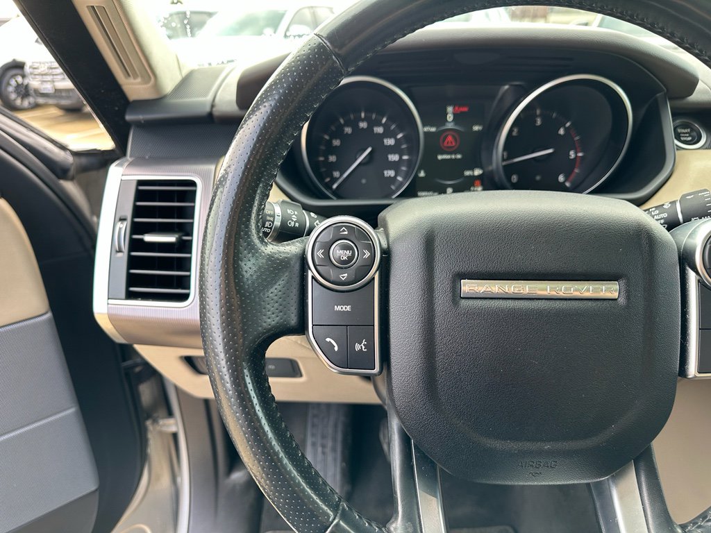 Used 2017 Land Rover Range Rover Sport HSE image 16