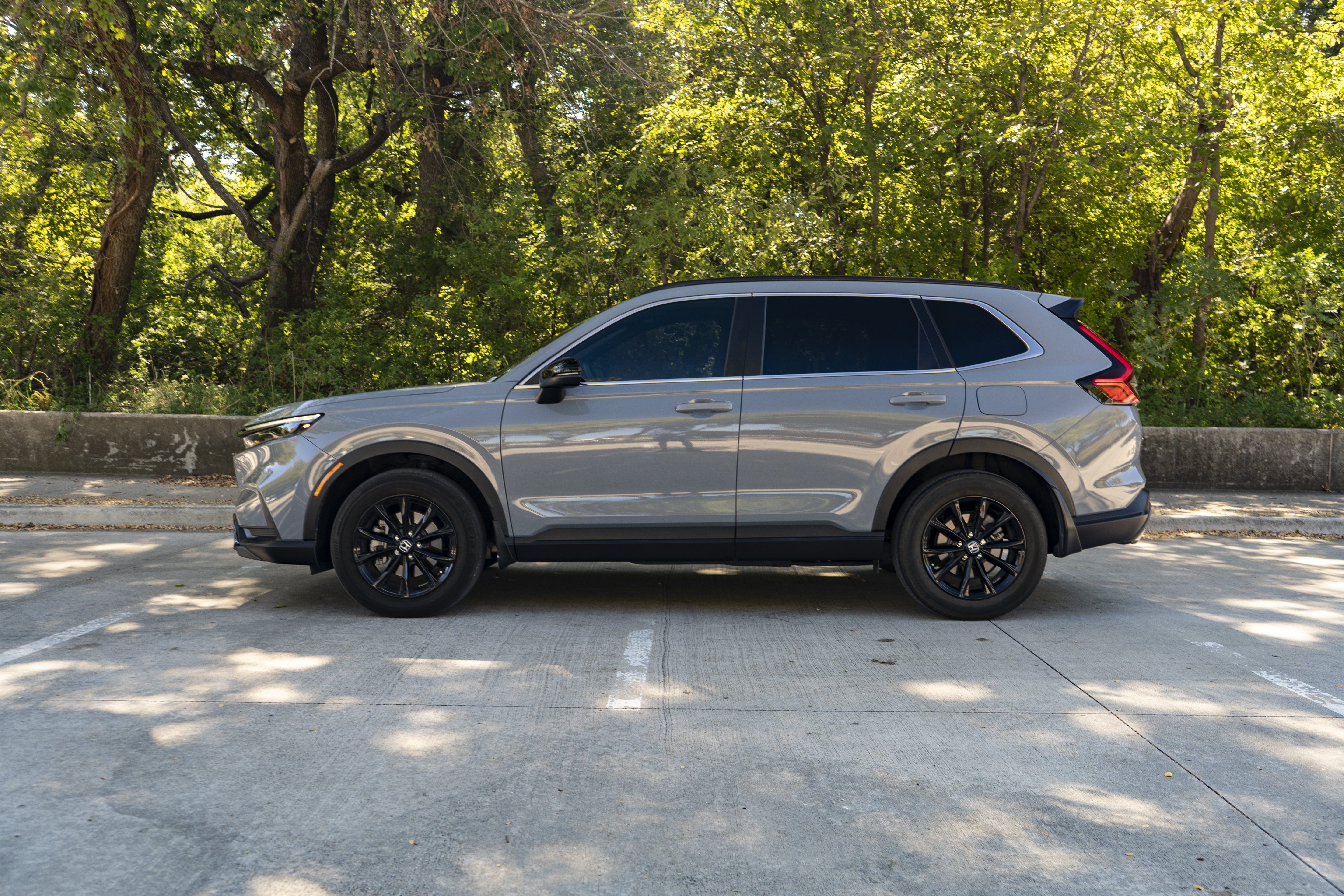 Used 2025 Honda CR-V Sport image 6