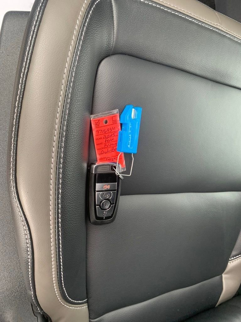 New 2025 Ford Bronco Outer Banks image 31