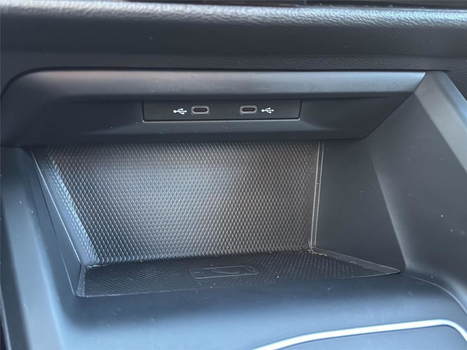 Used 2022 Volkswagen GTI SE image 20