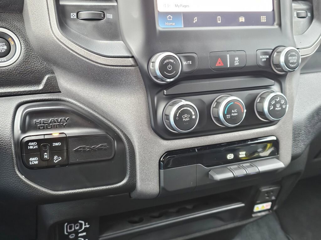 Used 2022 RAM 2500 Tradesman image 22