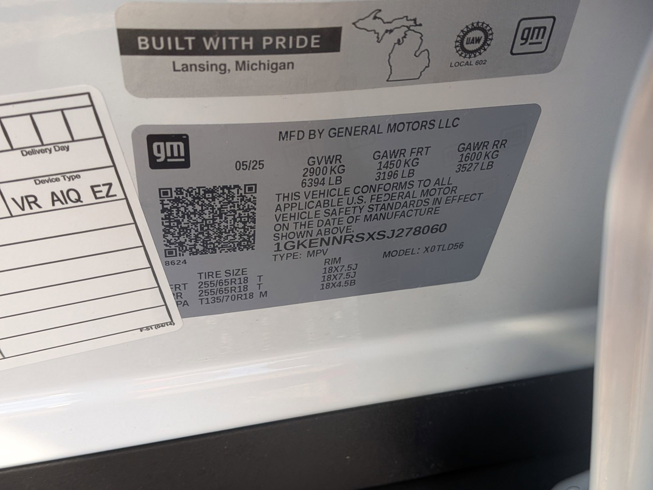 Certified 2025 GMC Acadia Elevation AWD/4WD image 37