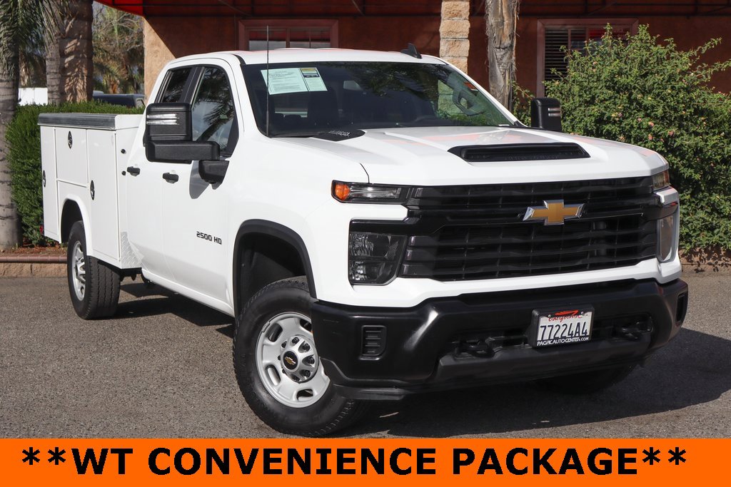 Used 2024 Chevrolet Silverado 2500 W/T w/ WT Convenience Package image 2