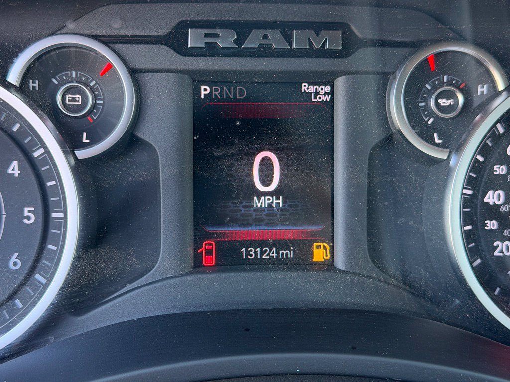 Used 2026 RAM 2500 Big Horn AWD/4WD image 2