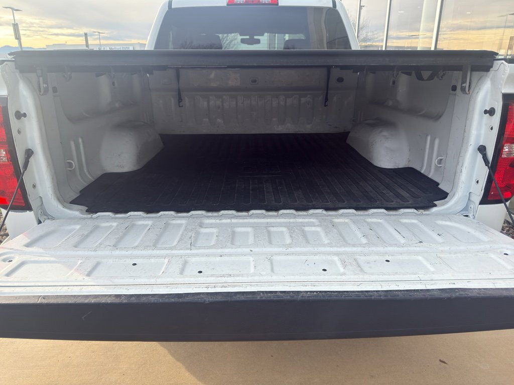 Used 2018 Chevrolet Silverado 1500 LT w/ All Star Edition image 16