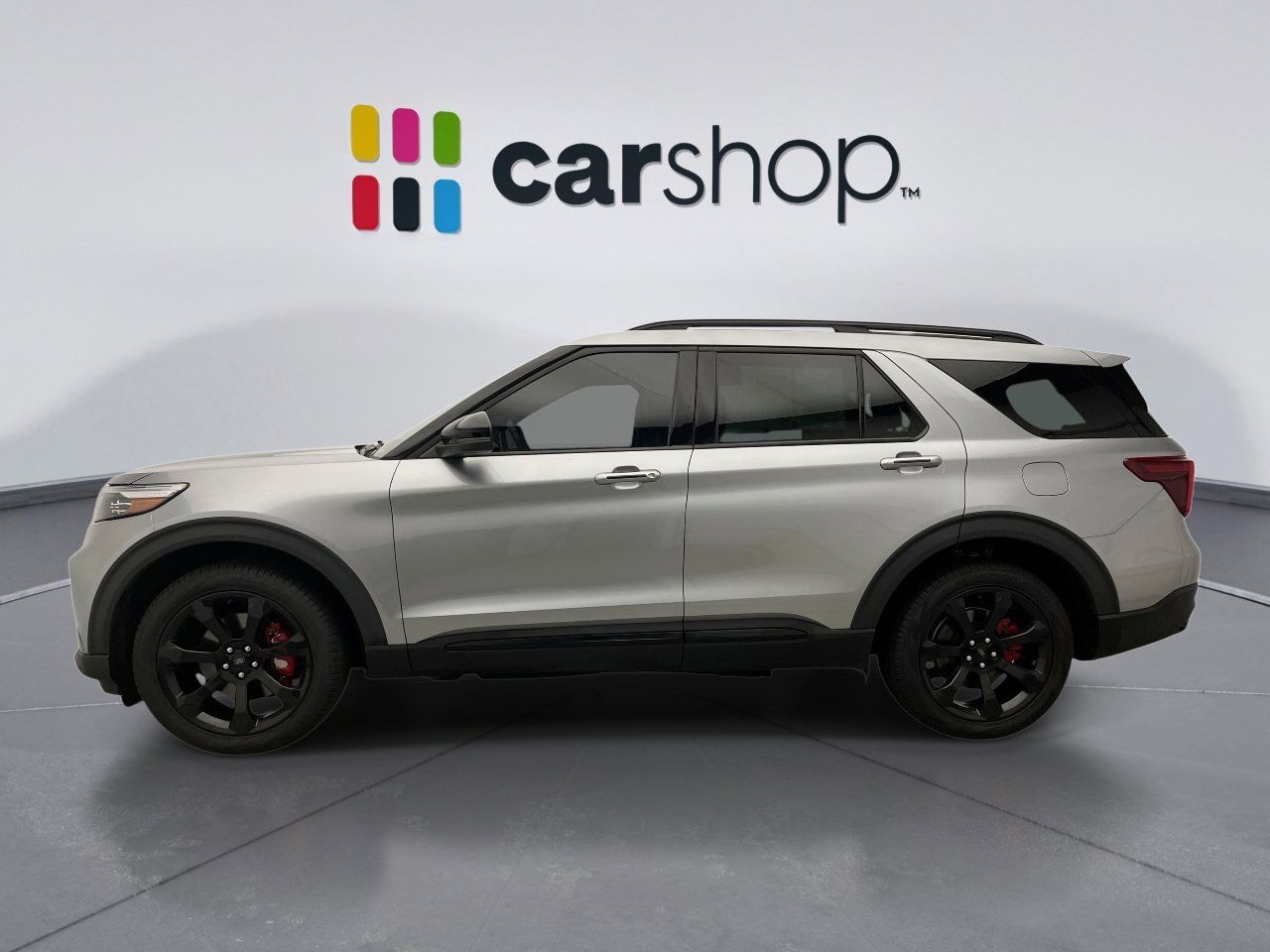 Used 2024 Ford Explorer ST w/ Equipment Group 401A image 2