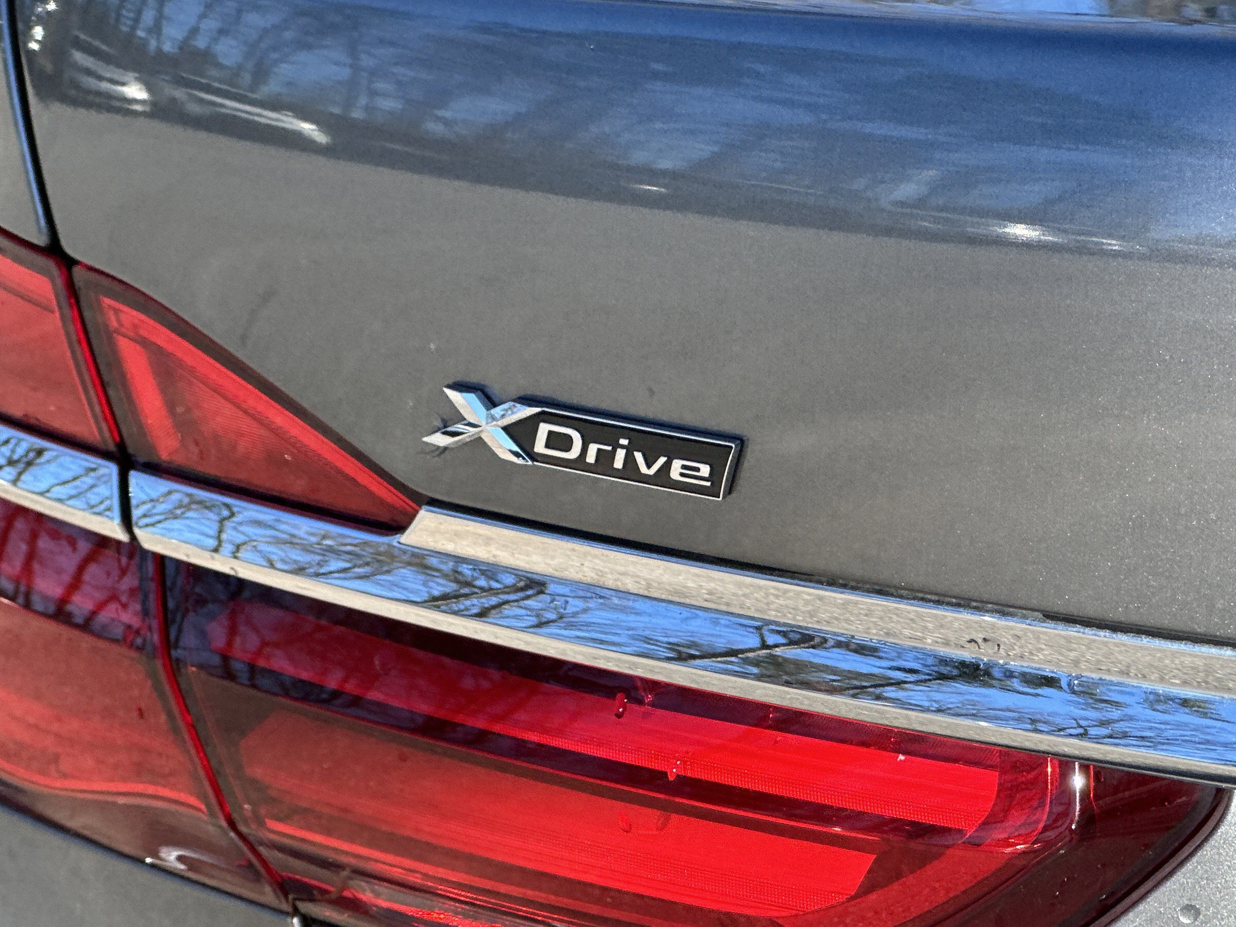 Used 2017 BMW 750i xDrive image 29