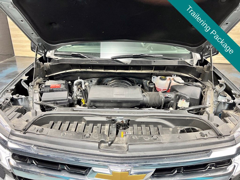 Used 2025 Chevrolet Silverado 1500 LT AWD/4WD image 10