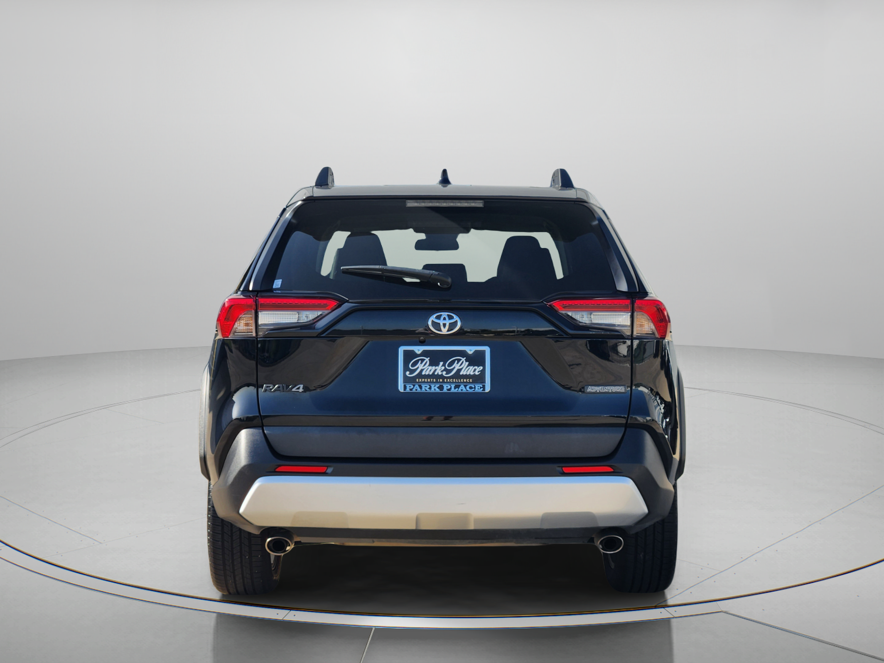 Used 2024 Toyota RAV4 Adventure AWD/4WD image 4