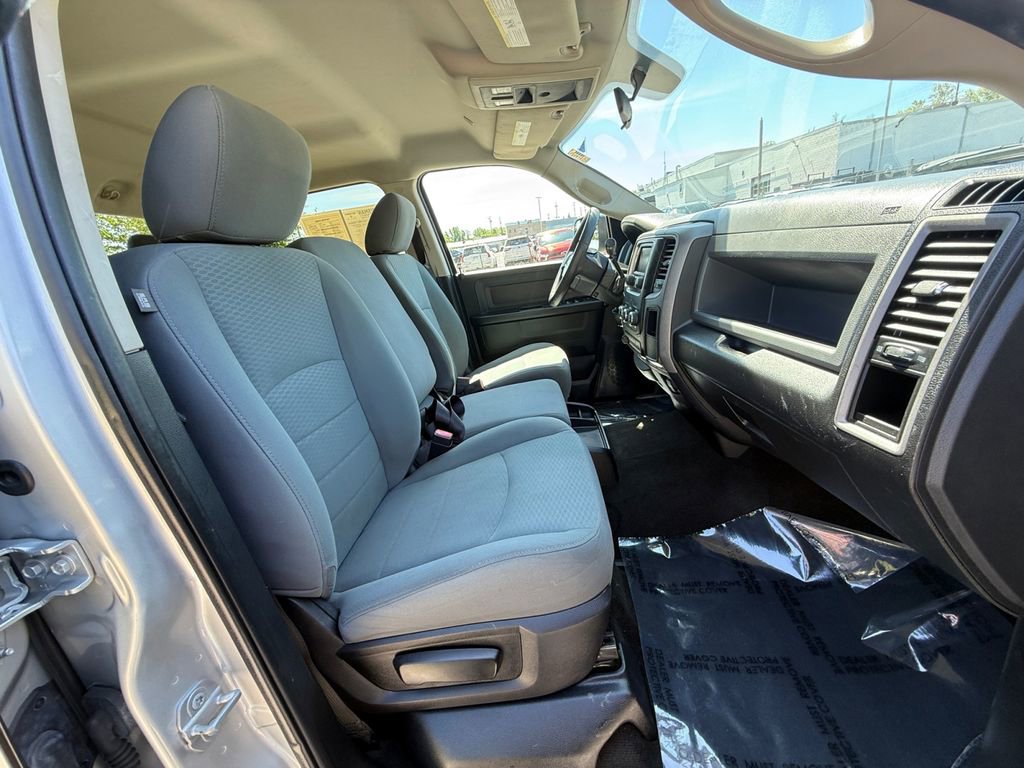 Used 2017 RAM 3500 Tradesman w/ Chrome Appearance Group image 25