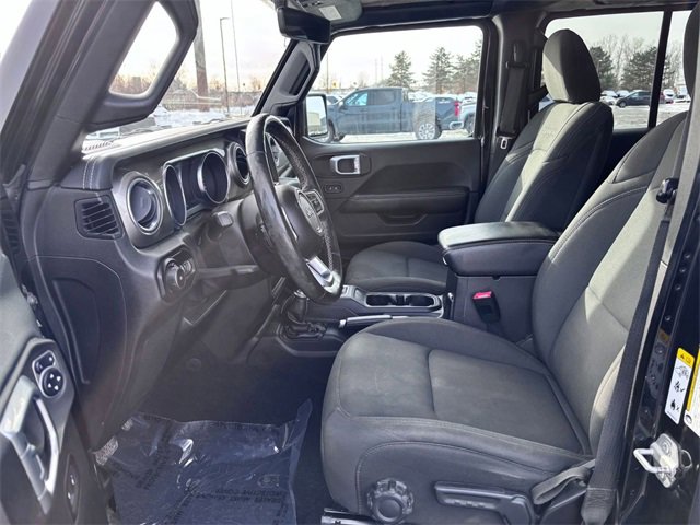 Used 2019 Jeep Wrangler Unlimited Sahara image 10