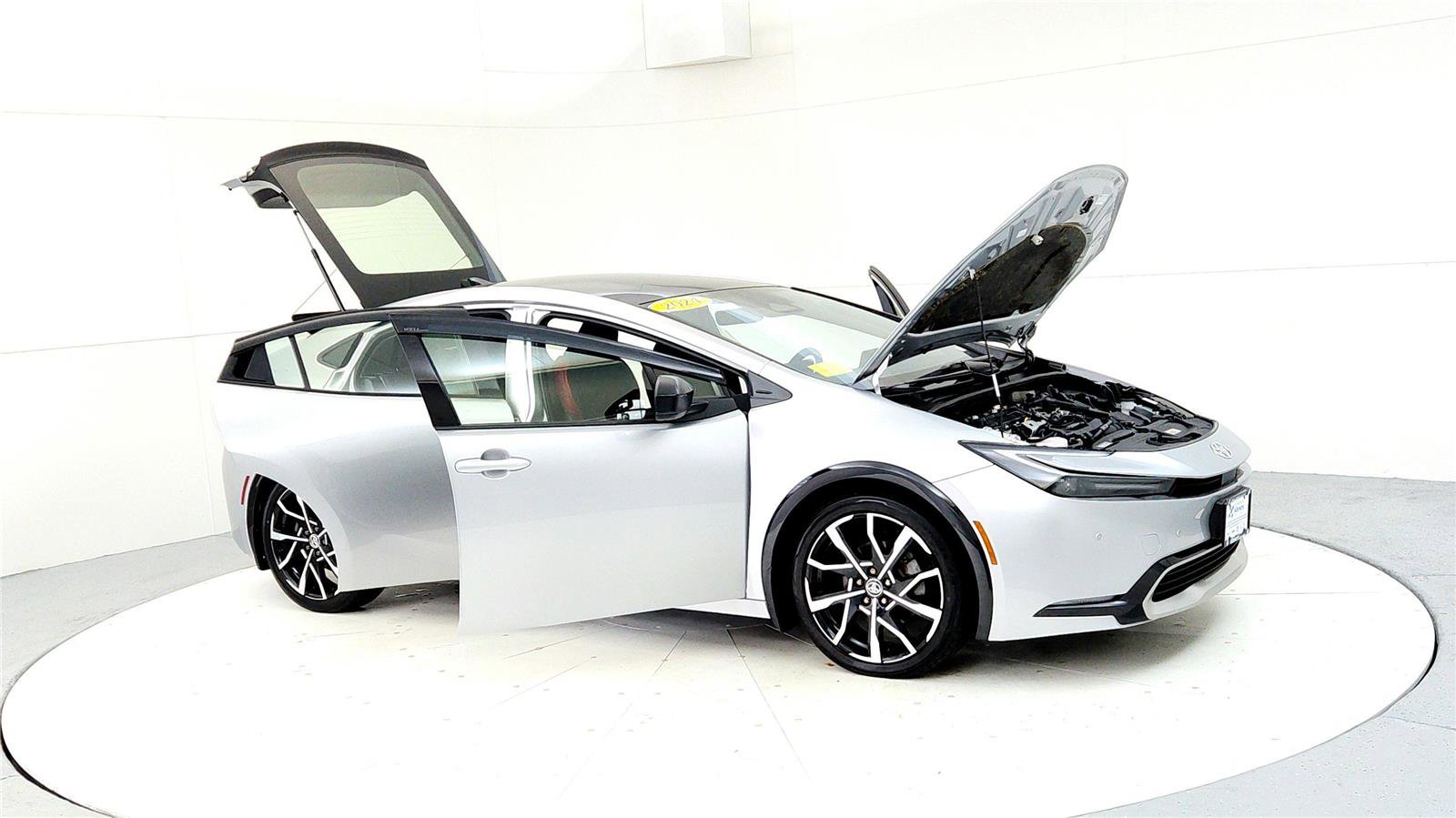 Certified 2024 Toyota Prius Prime image 12