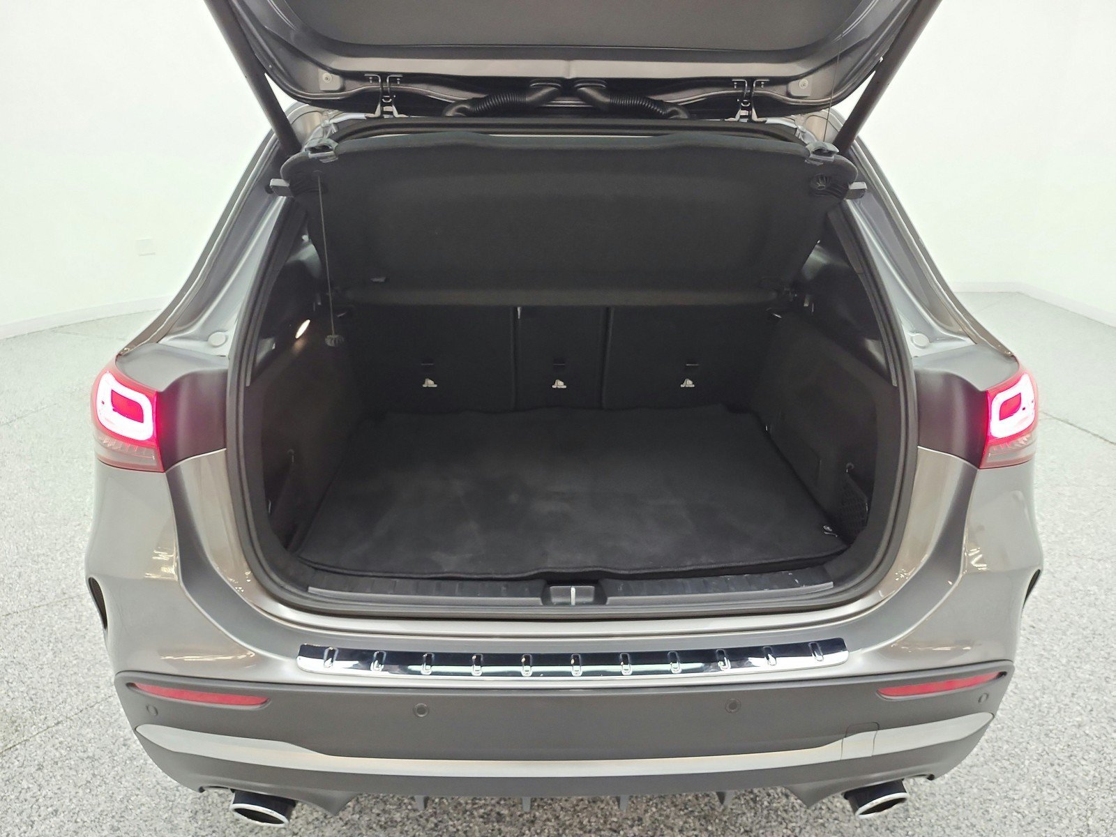 Used 2021 Mercedes-Benz GLA 35 AMG 4MATIC image 18