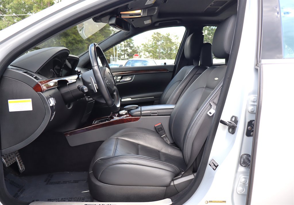 Used 2010 Mercedes-Benz S 63 AMG image 22