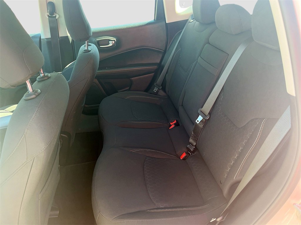 Used 2019 Jeep Compass Sport image 24