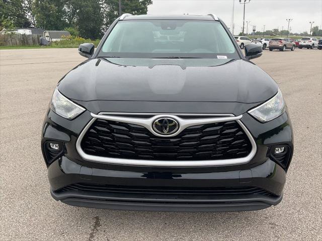 New 2026 Toyota Highlander XLE AWD/4WD image 2