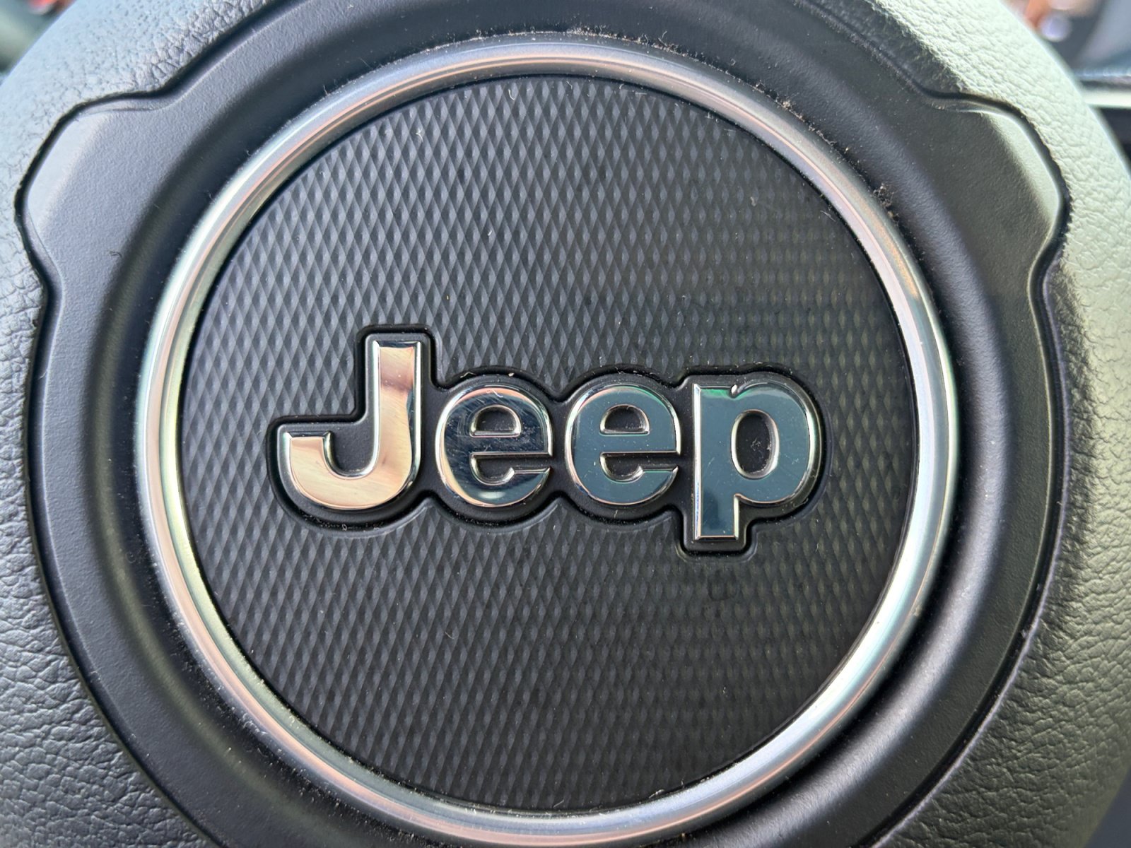 Used 2022 Jeep Wrangler Sport AWD/4WD image 34
