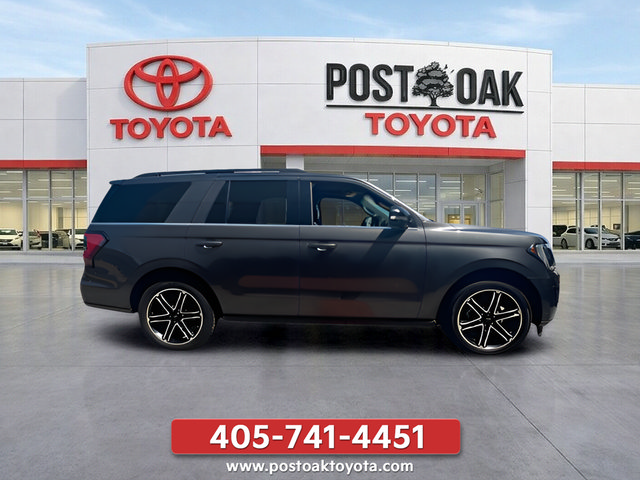 Used 2019 Ford Expedition Limited w/ Equipment Group 303A AWD/4WD image 8