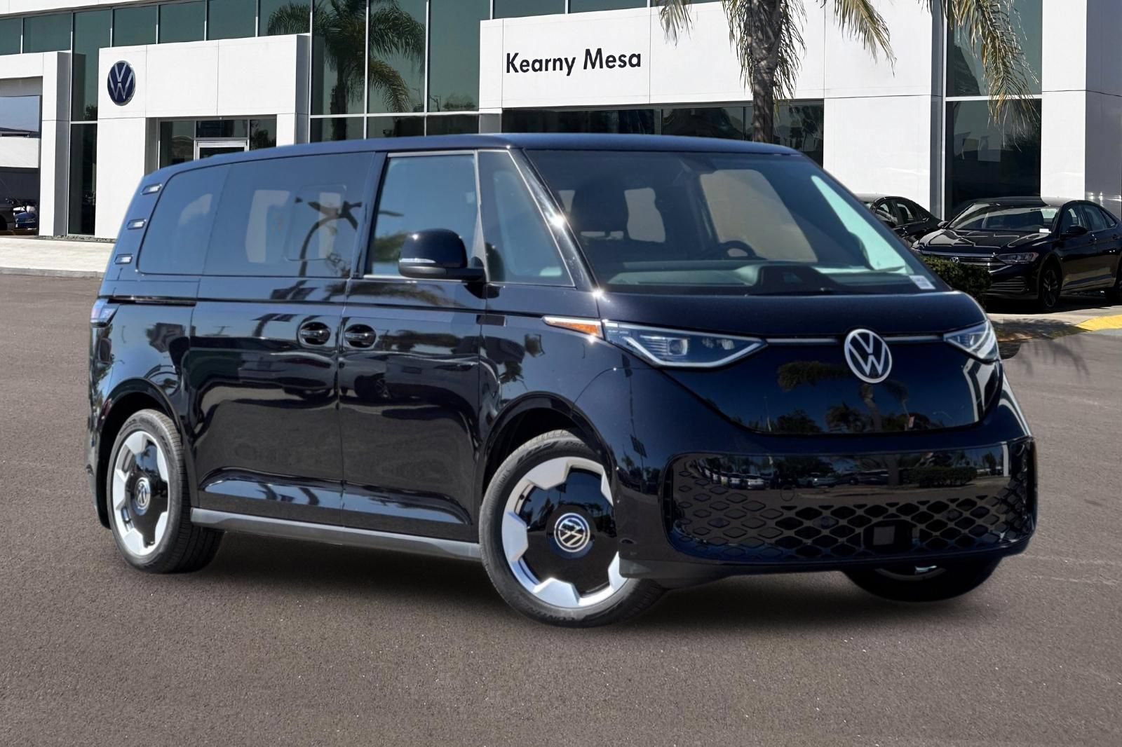 New 2025 Volkswagen ID. Buzz Pro S RWD image 2