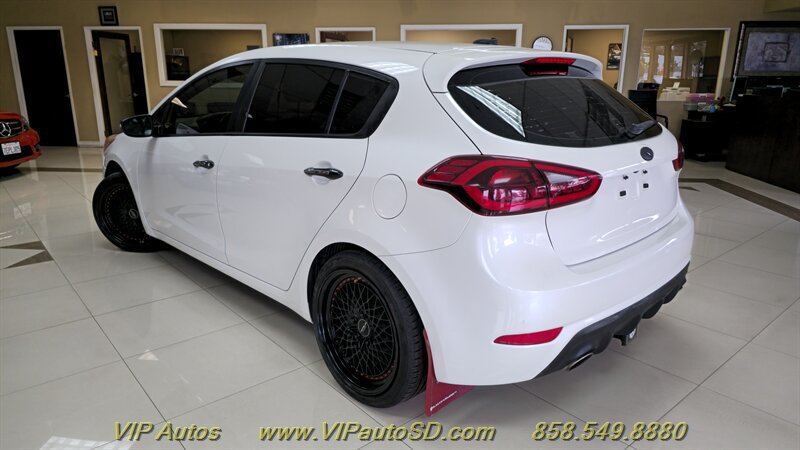 Used 2015 Kia Forte SX FWD image 3