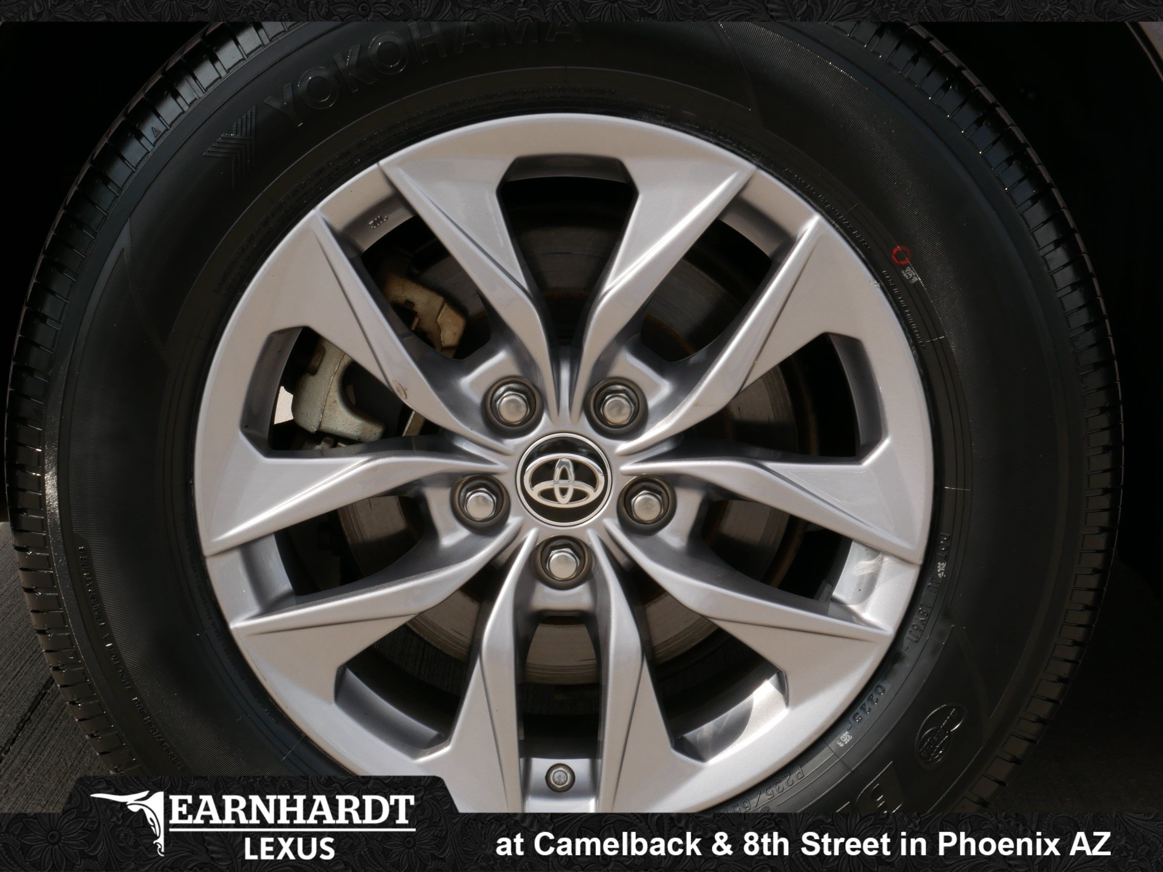 Used 2023 Toyota Sienna LE FWD image 23