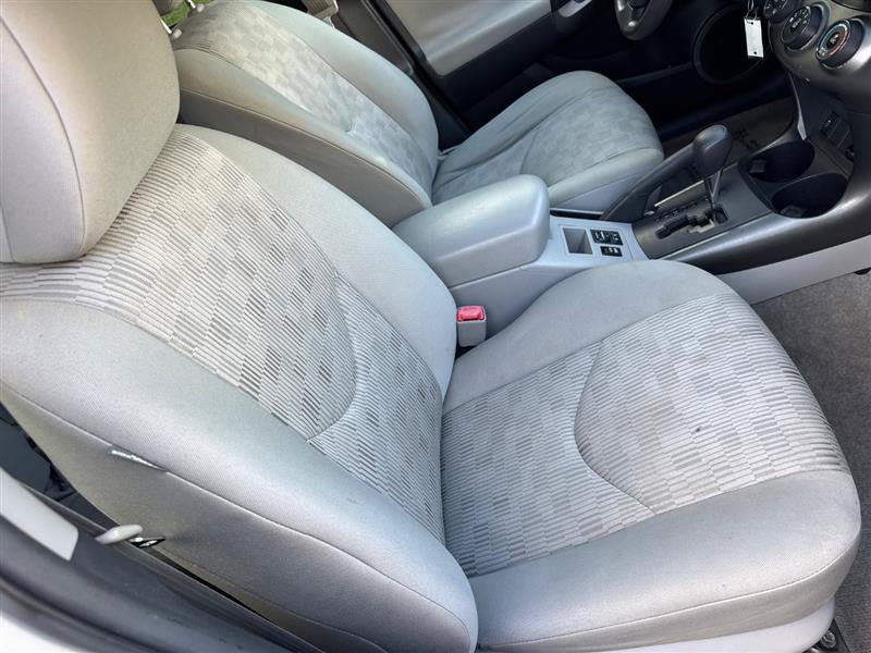 Used 2012 Toyota RAV4 4WD w/ Value Pkg image 36