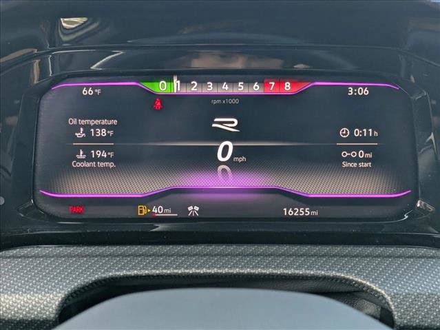 Used 2024 Volkswagen Golf R image 13