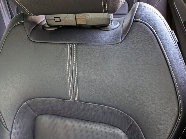 Certified 2024 Jaguar XF R-Dynamic SE image 14