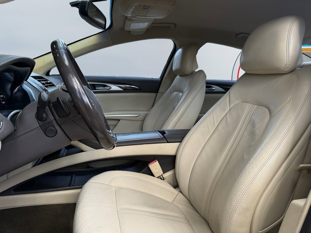 Used 2015 Lincoln MKZ w/ Equipment Group 101A Select image 17