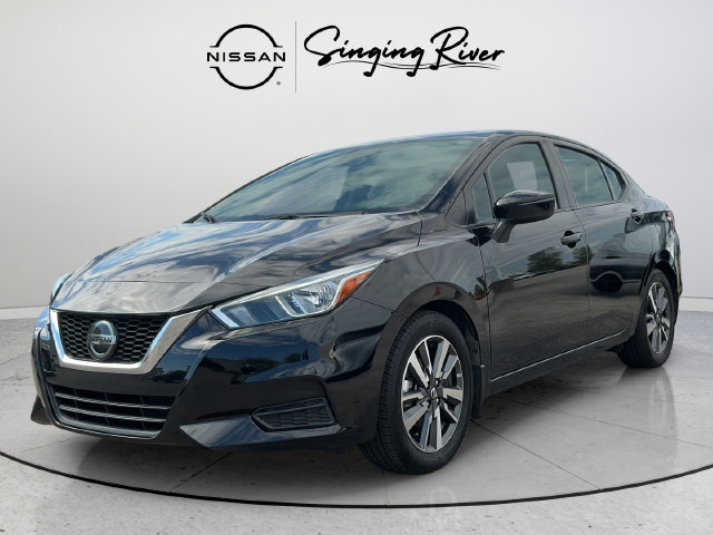 Used 2020 Nissan Versa SV FWD image 3
