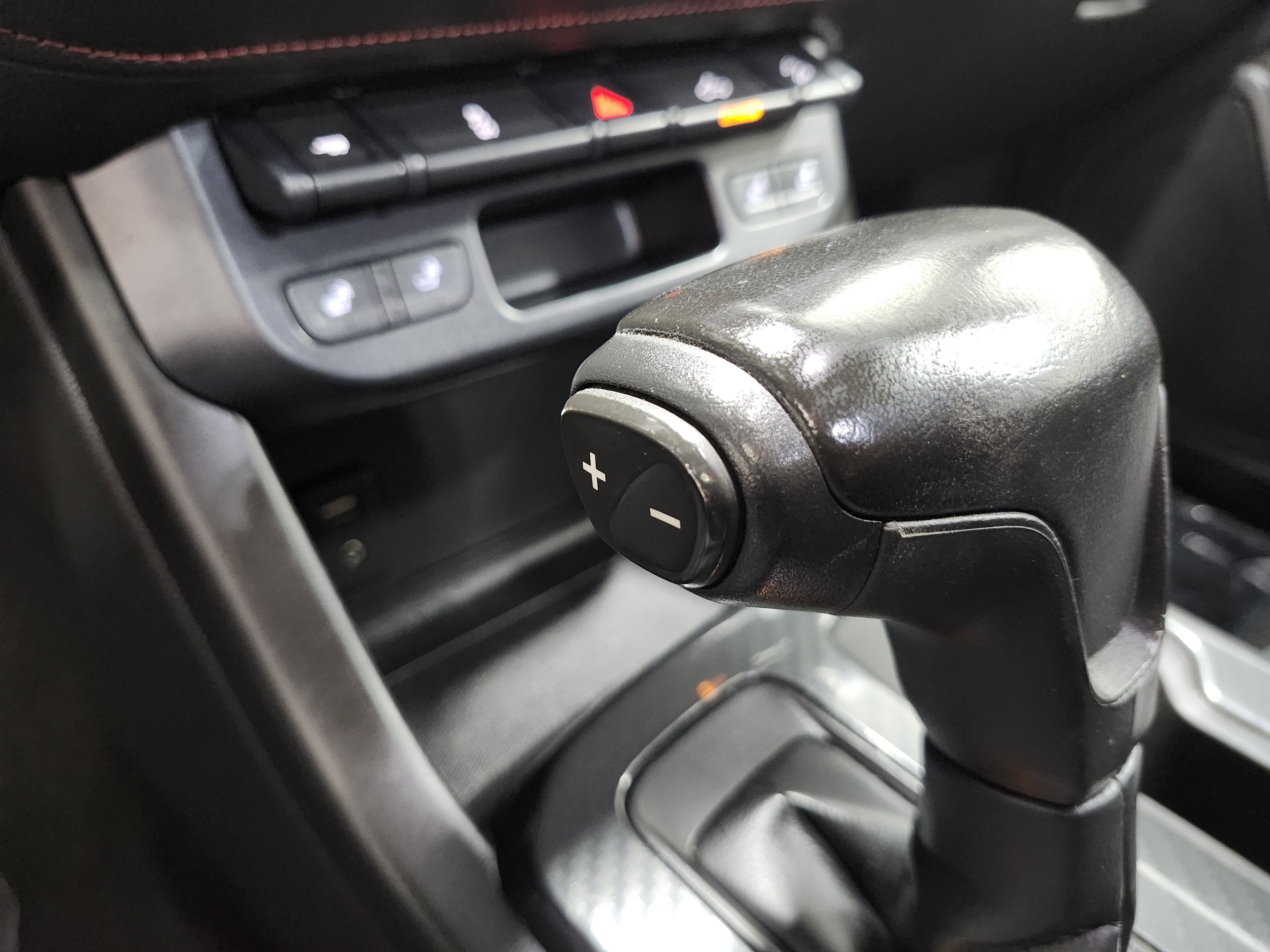 Used 2018 GMC Canyon All Terrain w/ All Terrain X Package image 10