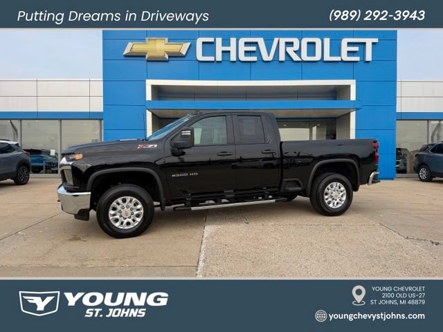 Used 2022 Chevrolet Silverado 2500 LT w/ Convenience Package AWD/4WD image 2