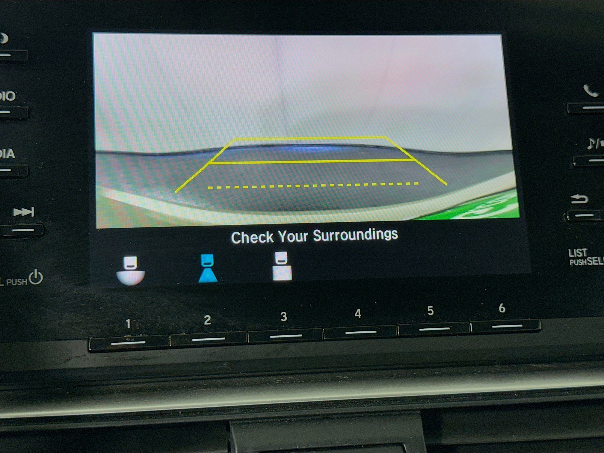 Used 2018 Honda Accord LX image 19