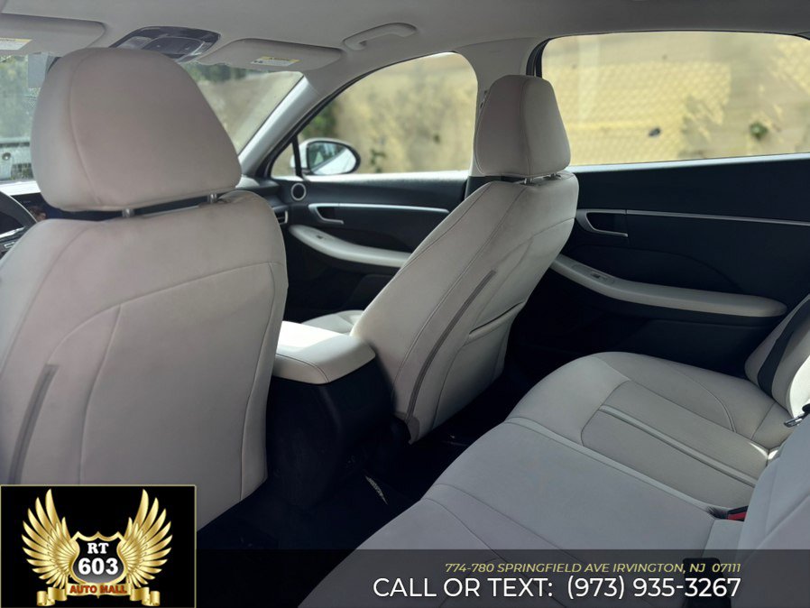 Used 2024 Hyundai Sonata SEL FWD image 8