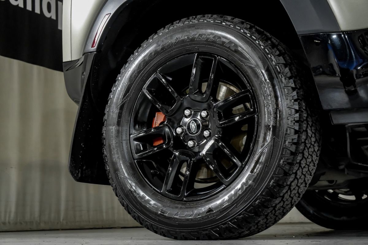 Used 2023 Land Rover Defender 110 X image 51