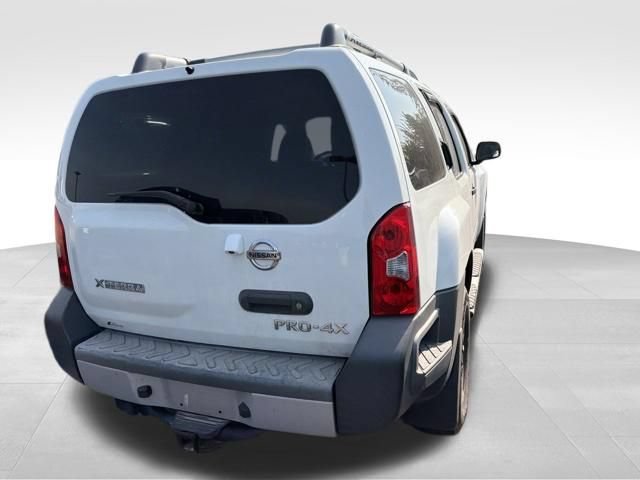 Used 2015 Nissan Xterra PRO-4X w/ Pro-4x Leather Package AWD/4WD image 13