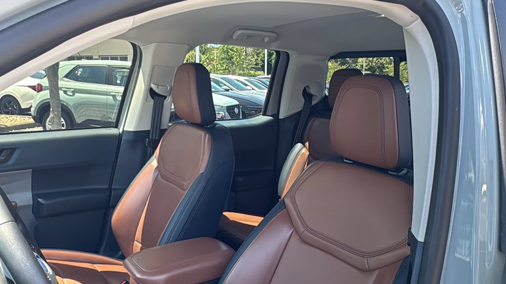 Used 2023 Ford Maverick Lariat w/ Lariat Luxury Package AWD/4WD image 13